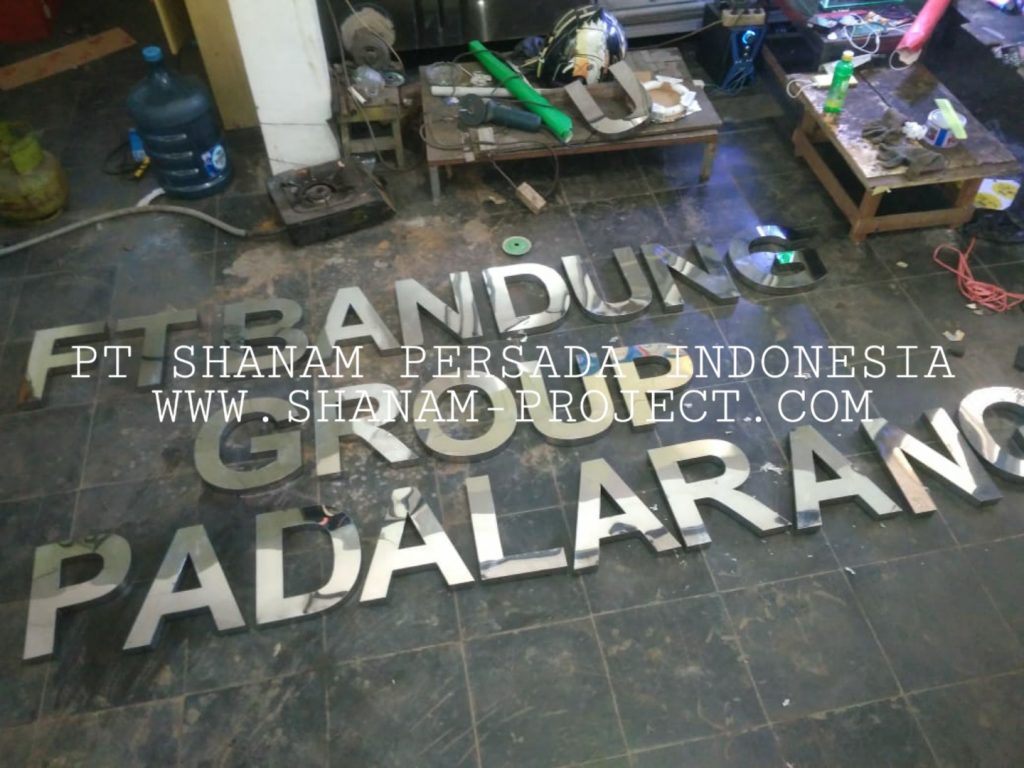 Harga Jasa Produksi Huruf Timbul Stainless Tahun PT Shanam Persada Indonesia